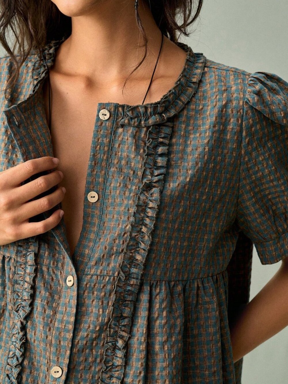 Women's Round Neck Ruched Frill Trim Petal Sleeve Plaid Casual Shirt - Picture 5 of 8